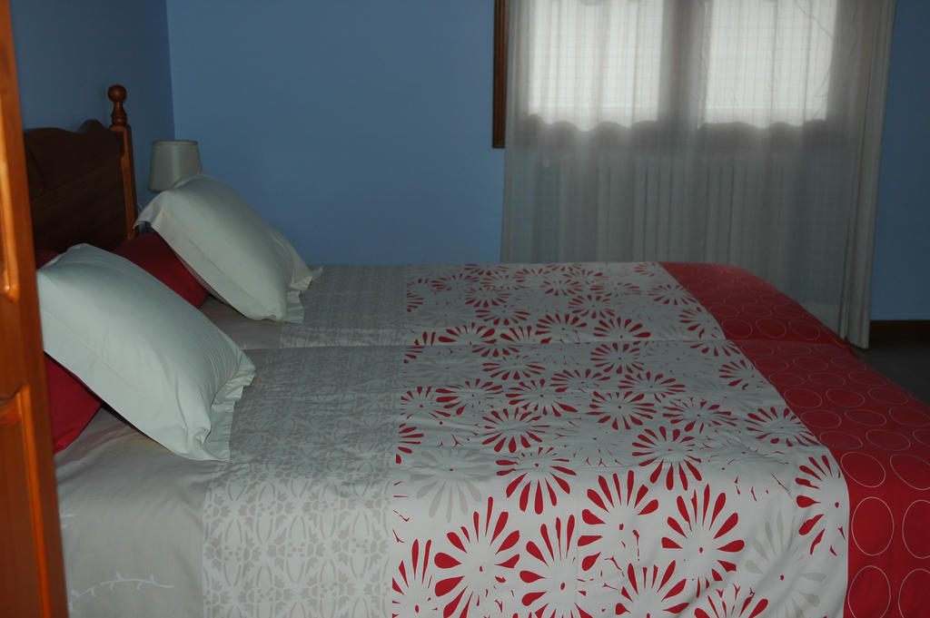 Cal Pastor Guest House La Pobla de Cervoles ภายนอก รูปภาพ