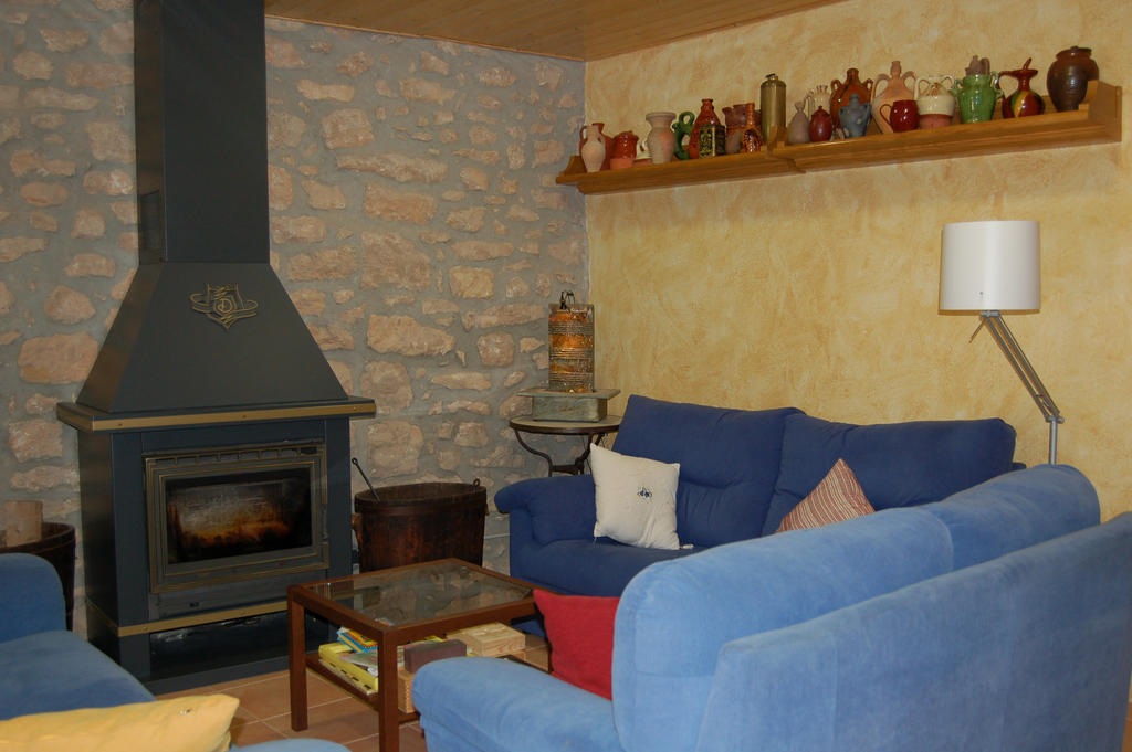 Cal Pastor Guest House La Pobla de Cervoles ภายนอก รูปภาพ